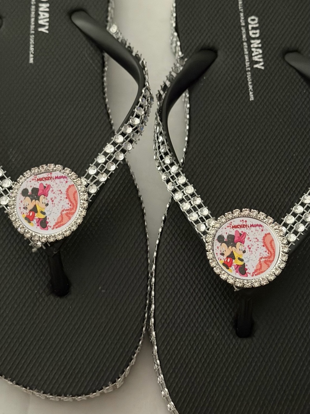 Old Navy Black Rhinestone Minnie Mouse Flip Flop Sandals